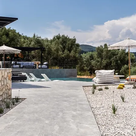 Aluma Exclusive Vila Nikiana